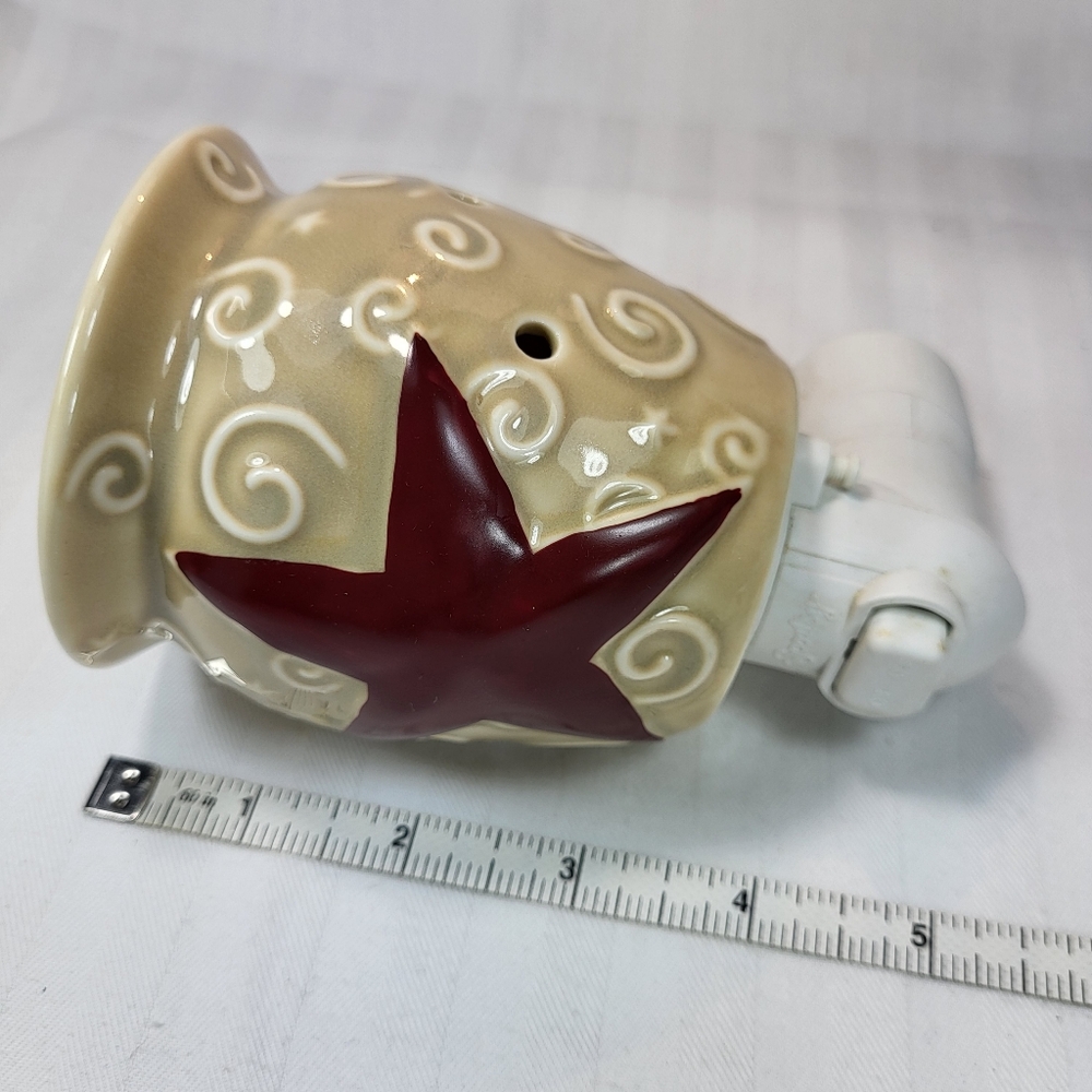 Scentsy Rustic Star NIGHTLIGHT Mini Wax Warmer Wall Plug In - Picture 7 of 15